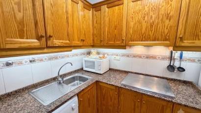 Återförsäljning - Apartment -
Torrevieja - Estacion de autobuses