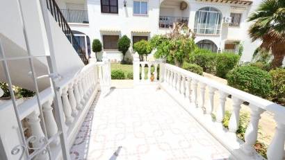 Återförsäljning - Bungalow -
Torrevieja - Los Balcones