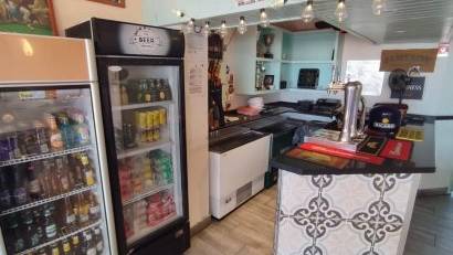 Resale - Commercial Unit -
Los Altos