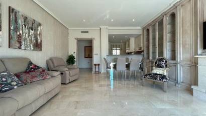 Återförsäljning - Apartment -
Dehesa de campoamor - Campoamor