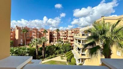 Återförsäljning - Apartment -
Dehesa de campoamor - Campoamor