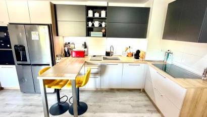 Återförsäljning - Apartment -
Orihuela Costa - La Zenia