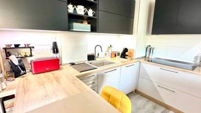 Återförsäljning - Apartment -
Orihuela Costa - La Zenia