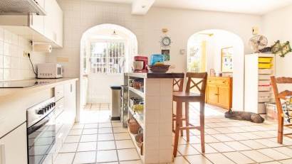 Resale - Semi detached -
Cabo Roig