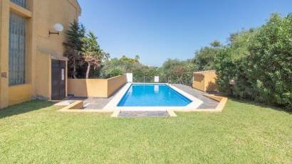 Resale - Semi detached -
Cabo Roig