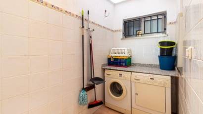 Återförsäljning - Apartment -
Torrevieja - Playa de los locos