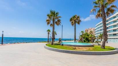 Återförsäljning - Apartment -
Torrevieja - Estacion de autobuses