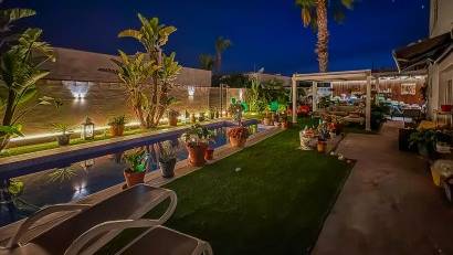 Reventa - Villa -
Torrevieja - Torreta - Florida