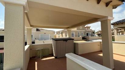 Återförsäljning - Villa -
Orihuela - Orihuela Costa