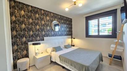 Återförsäljning - Apartment / Flat * -
Orihuela Costa * - Villamartín *
