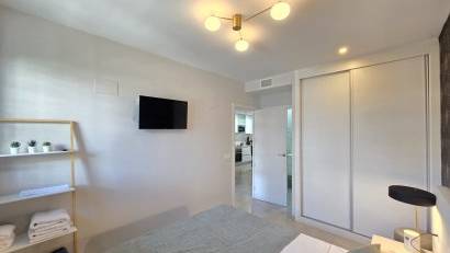 Återförsäljning - Apartment / Flat * -
Orihuela Costa * - Villamartín *