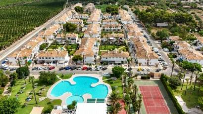 Återförsäljning - Bungalow -
Torrevieja - Lago jardin