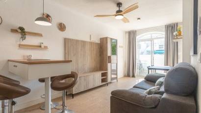 Återförsäljning - Bungalow -
Torrevieja - Lago jardin