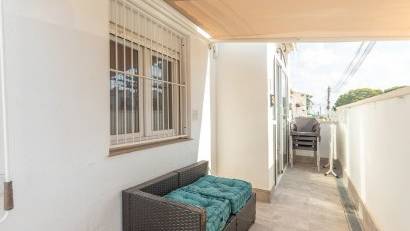 Återförsäljning - Bungalow -
Torrevieja - Lago jardin