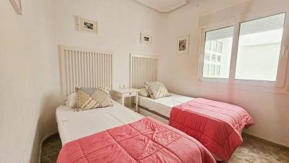 Återförsäljning - Apartment -
Orihuela Costa - Aguamarina