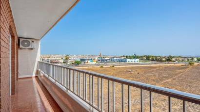 Återförsäljning - Apartment -
Torrevieja - Punta prima