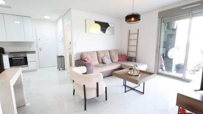 Återförsäljning - Apartment -
Orihuela Costa - Villamartín