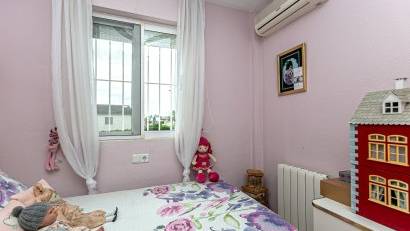 Reventa - Semi detached -
Los Altos
