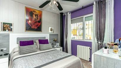 Reventa - Semi detached -
Los Altos