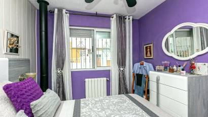 Reventa - Semi detached -
Los Altos