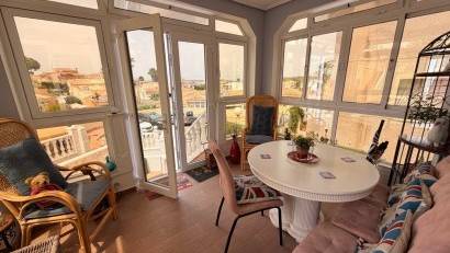 Återförsäljning - Villa Detached -
Ciudad quesada - Rojales