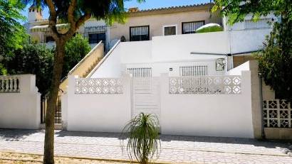 Resale - Bungalow -
Orihuela Costa - La Regia