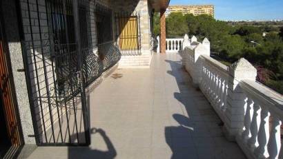 Återförsäljning - Villa -
Campoamor Golf - Campoamor