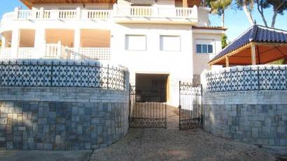 Återförsäljning - Villa -
Campoamor Golf - Campoamor