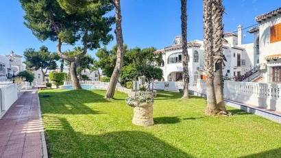 Återförsäljning - Bungalow -
Torrevieja - Torreblanca