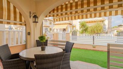 Återförsäljning - Quatro house -
Orihuela Costa - Lomas de Cabo Roig