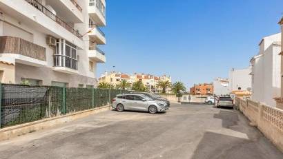 Återförsäljning - Apartment -
Torrevieja - Torreblanca