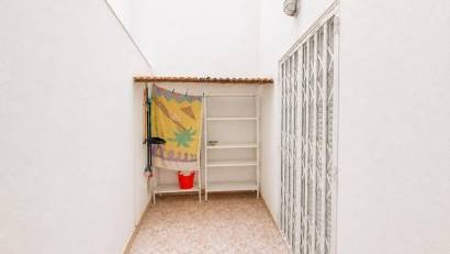 Återförsäljning - Apartment -
Torrevieja - Estacion de autobuses