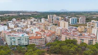 Återförsäljning - Apartment -
Guardamar del Segura - Center