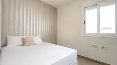 Återförsäljning - Apartment -
Torrevieja - Aguas Nuevas