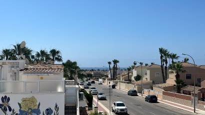 Återförsäljning - Quad House -
Playa Flamenca - Jumilla