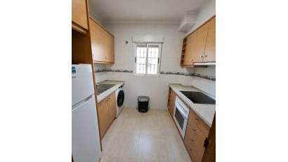 Återförsäljning - Apartment -
Orihuela - Los Balcones