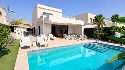 Reventa - Detached villa -
Los Montesinos