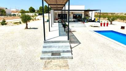 Resale - Detached villa -
Pinoso