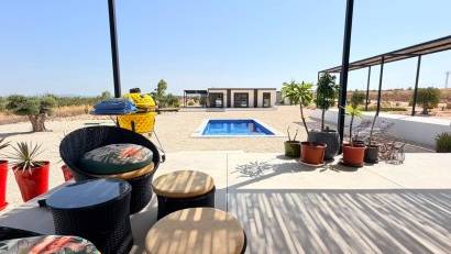 Resale - Detached villa -
Pinoso