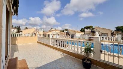 Reventa - Villa -
Orihuela - Los Balcones