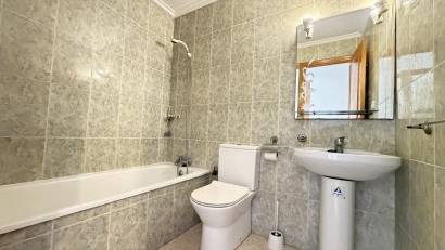 Resale - Apartment -
Villamartin - Villamartín