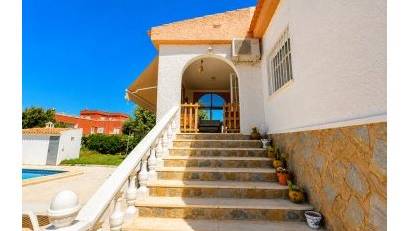 Återförsäljning - Villa -
Torrevieja - La siesta