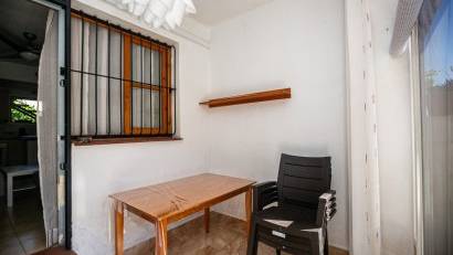 Resale - Bungalow -
Los Balcones
