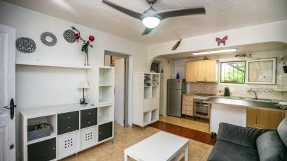 Resale - Bungalow -
Los Balcones