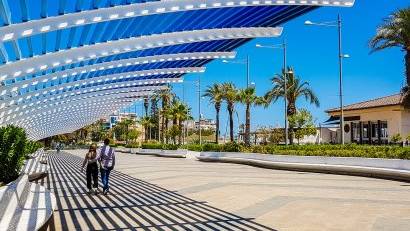 Resale - Bungalow -
Los Balcones