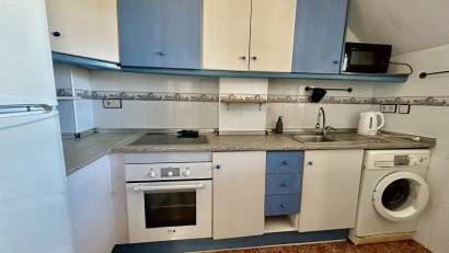 Återförsäljning - Apartment -
Los Altos - Dream Hills