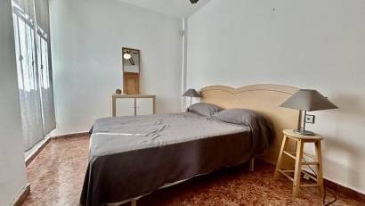 Återförsäljning - Apartment -
Los Altos - Dream Hills