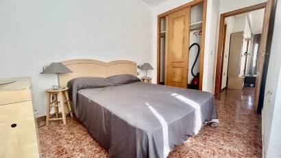 Återförsäljning - Apartment -
Los Altos - Dream Hills