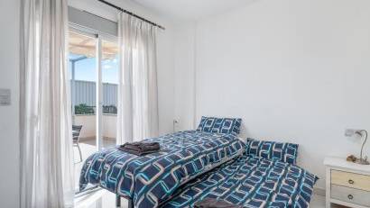 Återförsäljning - Semi detached -
Punta Prima - Marina Med