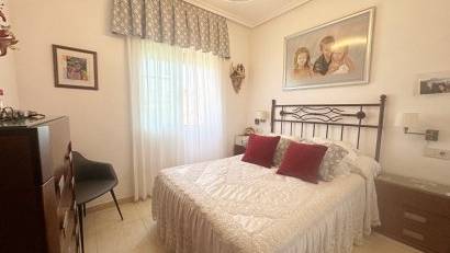 Återförsäljning - Bungalow -
Torrevieja - Aguas Nuevas